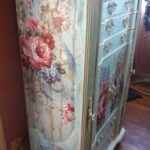 wardrobe decoupage drawing with roses