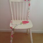 decoupage of a chair of roses diagonally