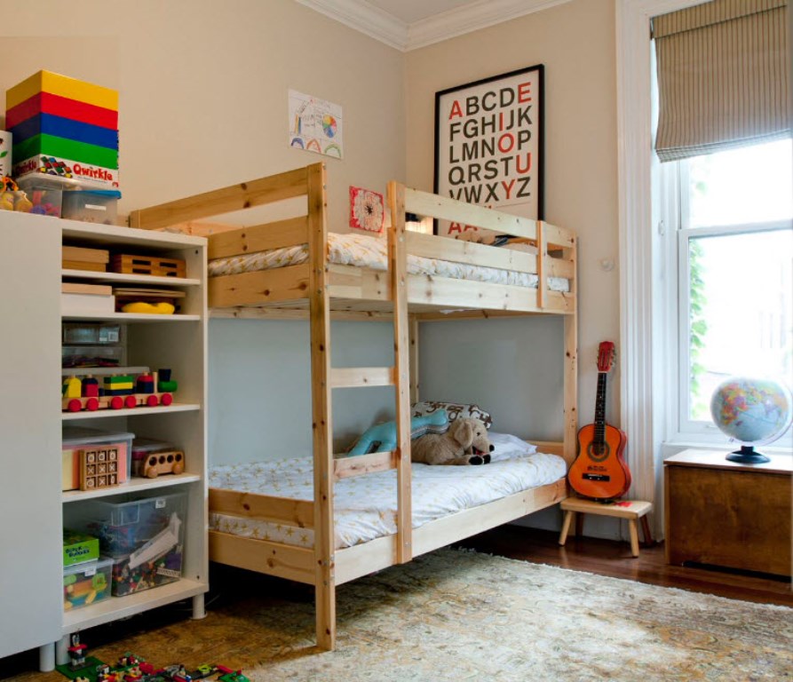 DIY children's bunk bed