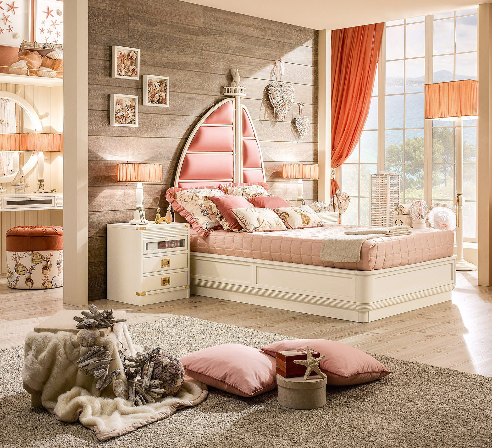 sea ​​room for girls