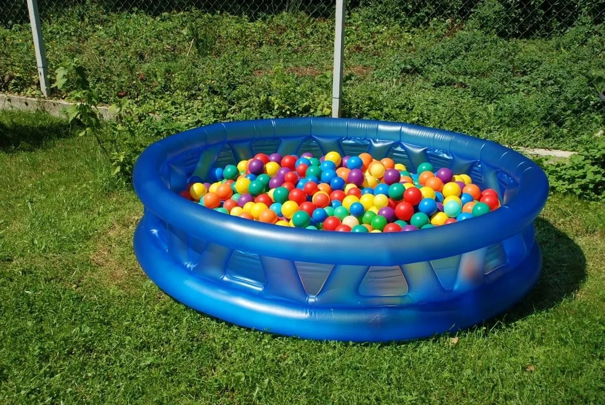 children's pool with balls