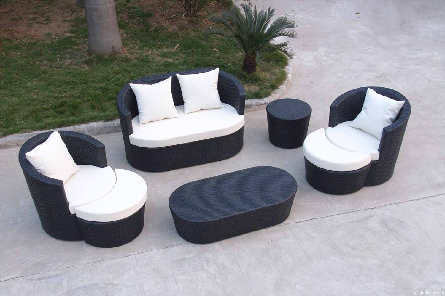 sofa from tires photo ideas