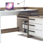 bureau d'ordinateur grand