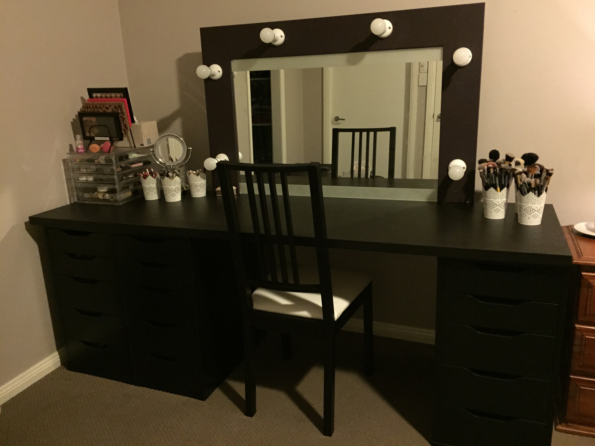 large makeup table