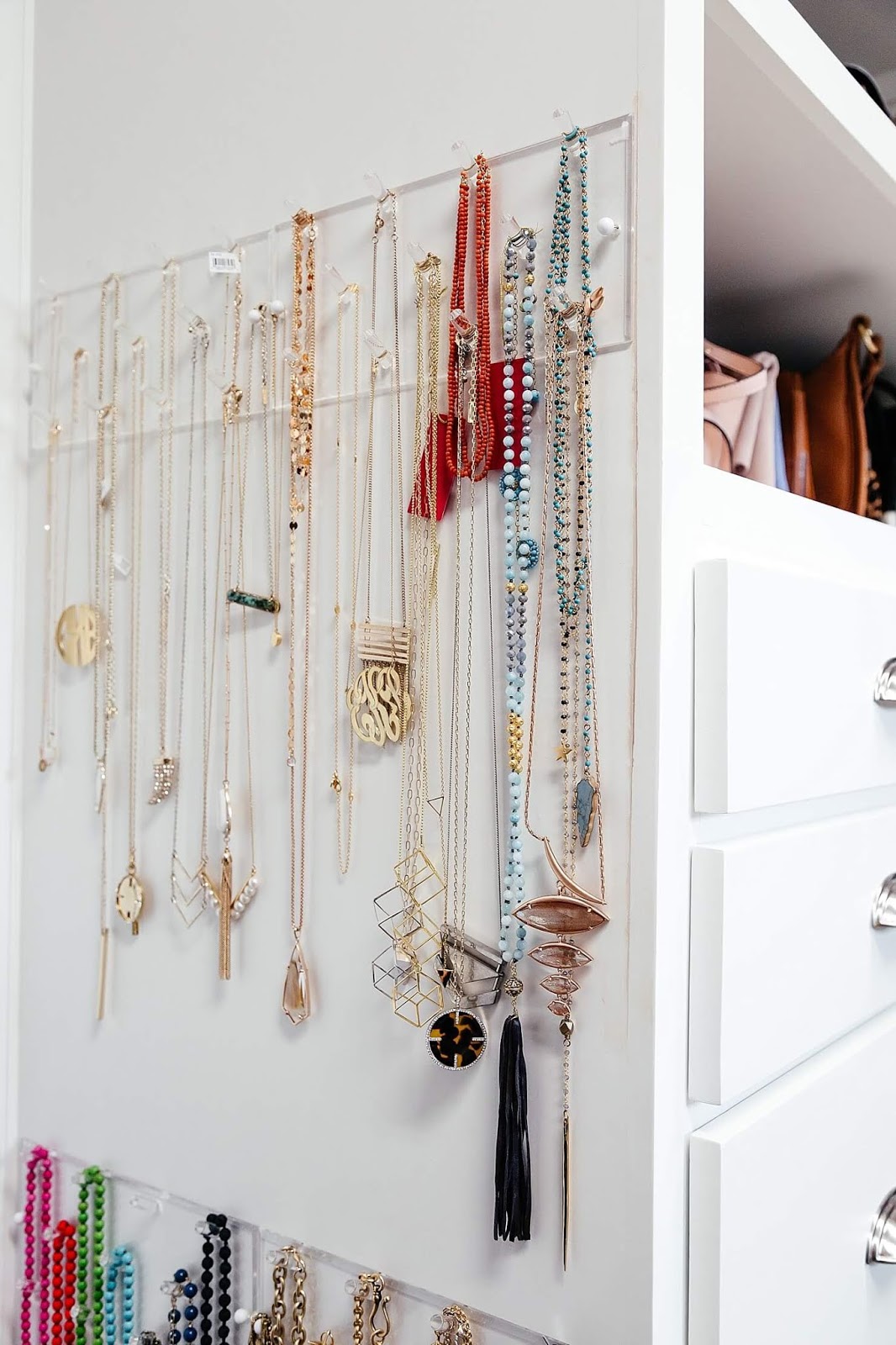 storage of jewelry in the closet