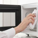 how to clean the microwave