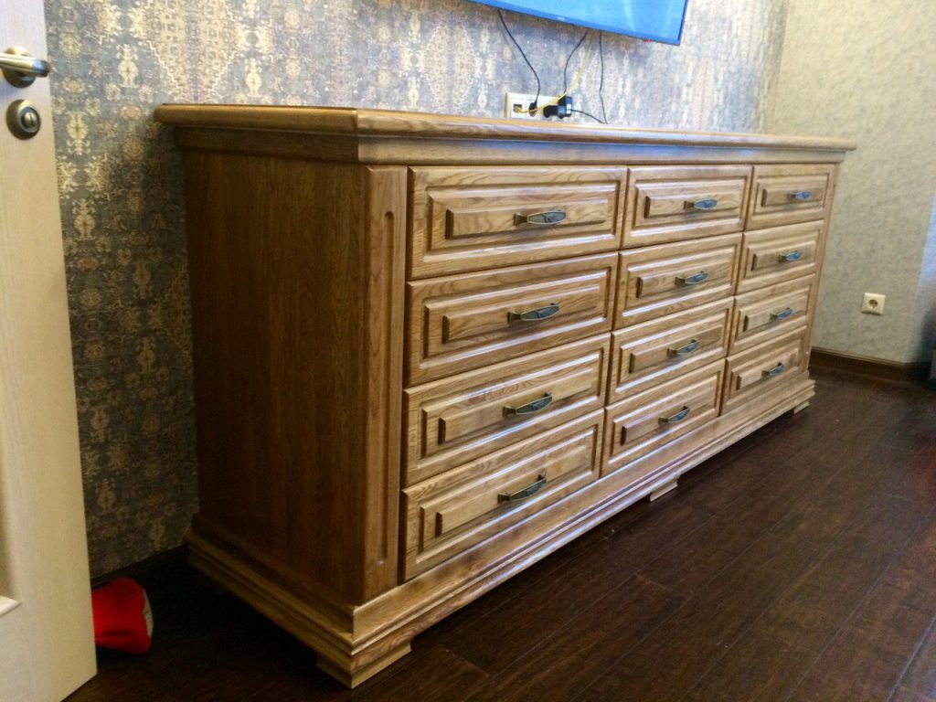 dresser