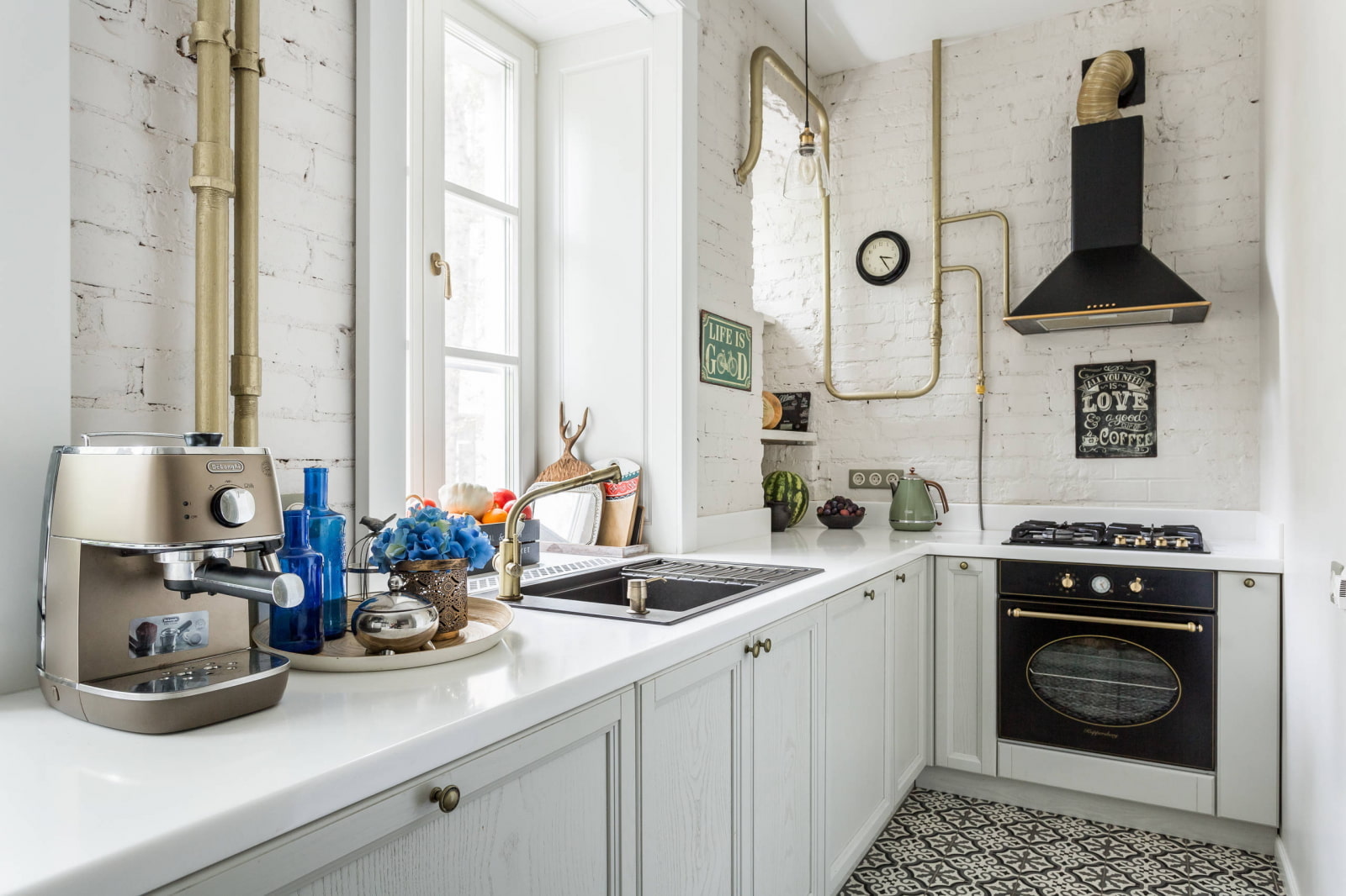 kitchen set with sink