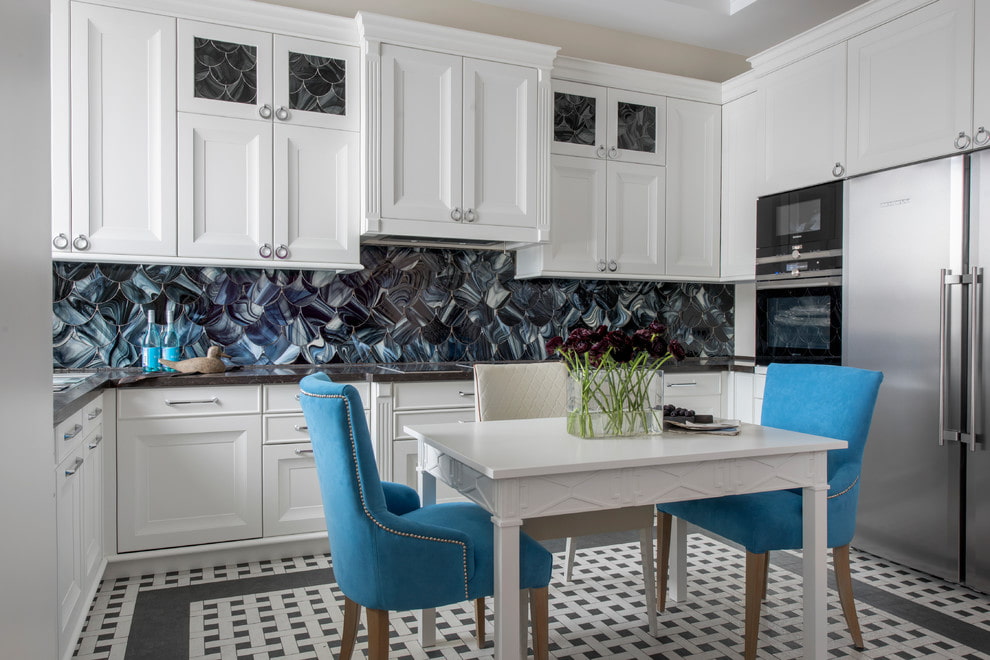 white kitchen set with glass inserts