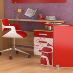 chair for schoolchildren red