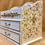 chest of drawers for storing cosmetics design