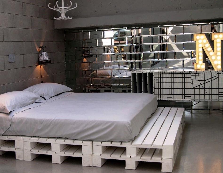 pallet bed