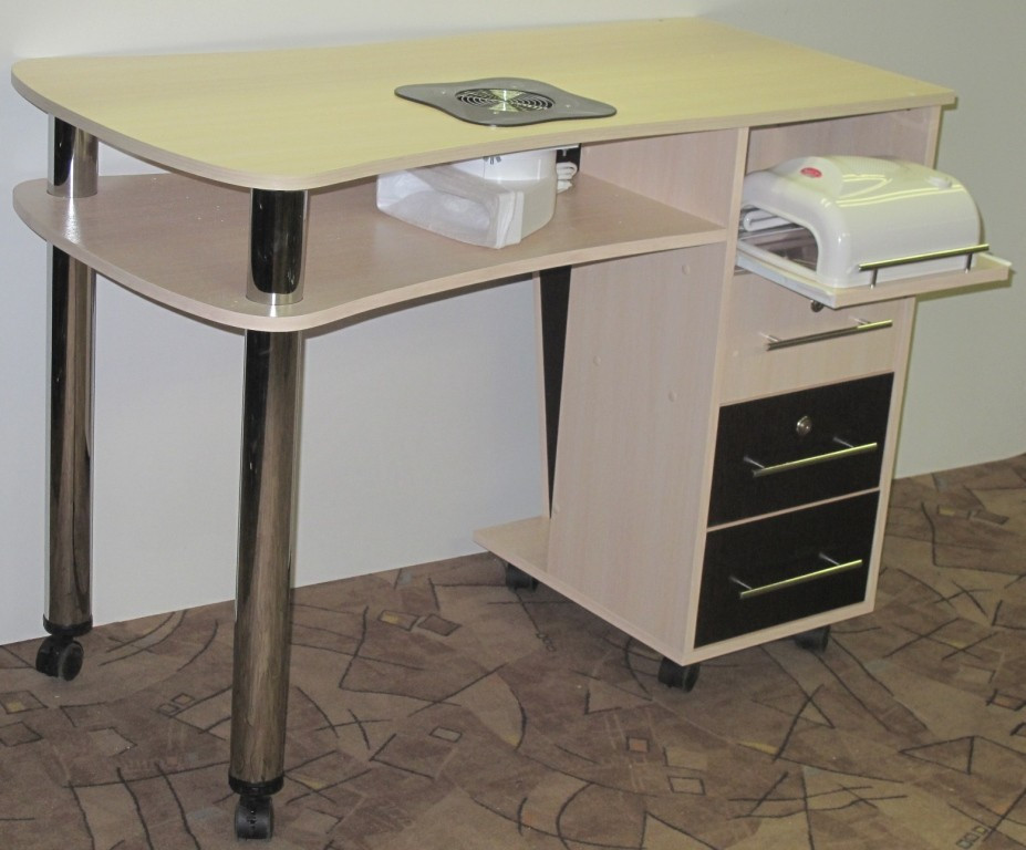 manicure table with extractor