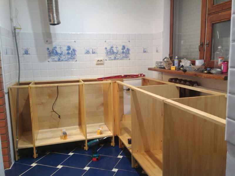 kitchen from furniture boards