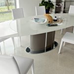 table en verre rectangulaire