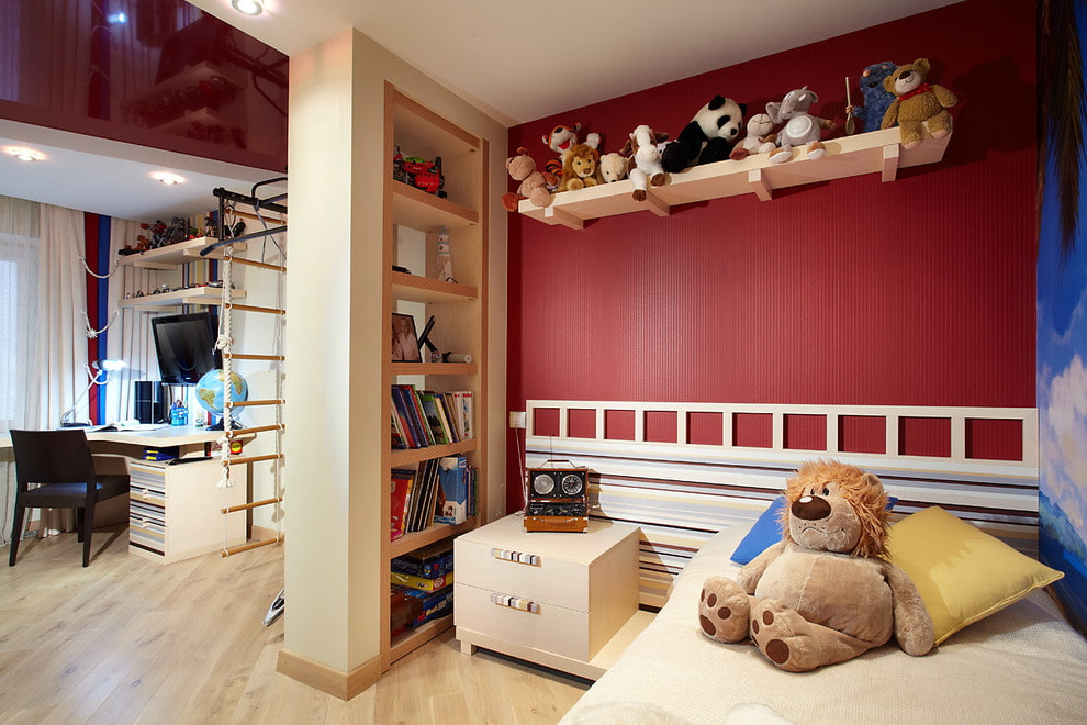 shelving partition in the nursery