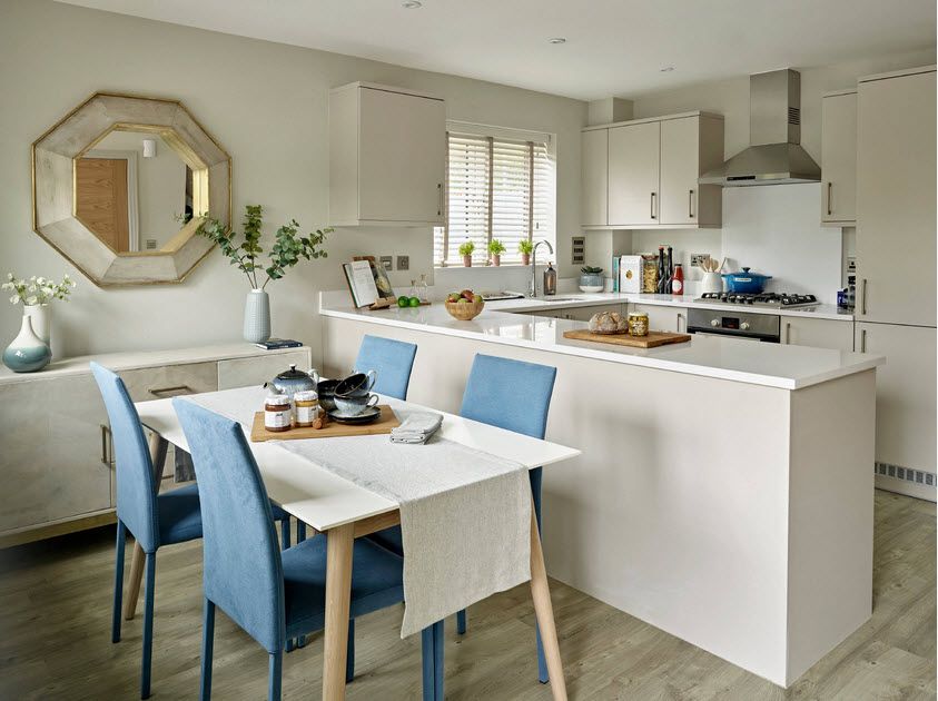 tables and chairs for a small kitchen photo