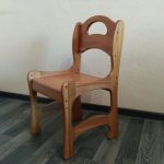 adjustable children's chair with curly back