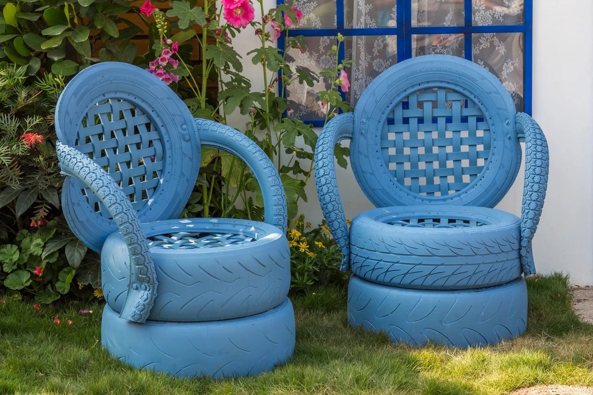 chairs made of tires