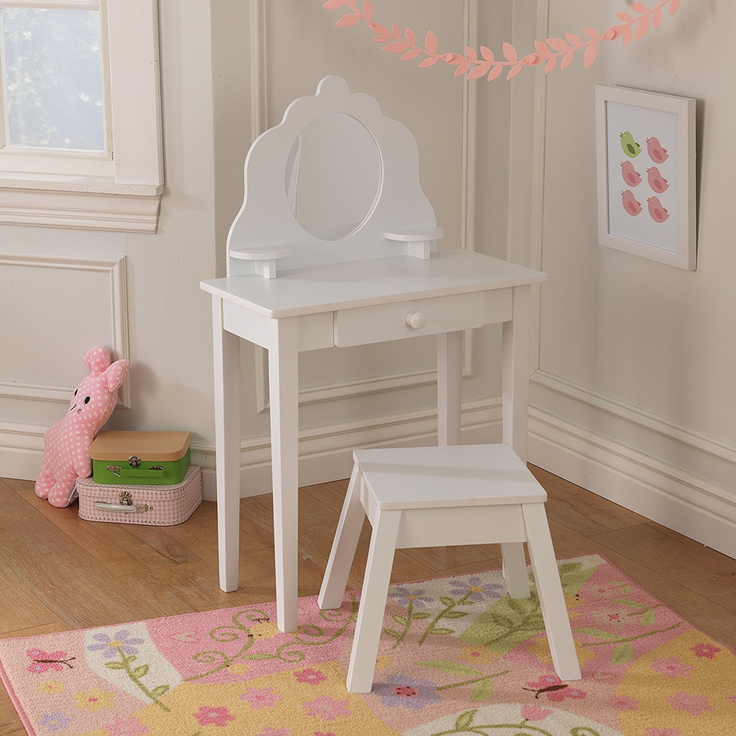 children's dressing table