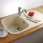 Sink cabinet with tomato