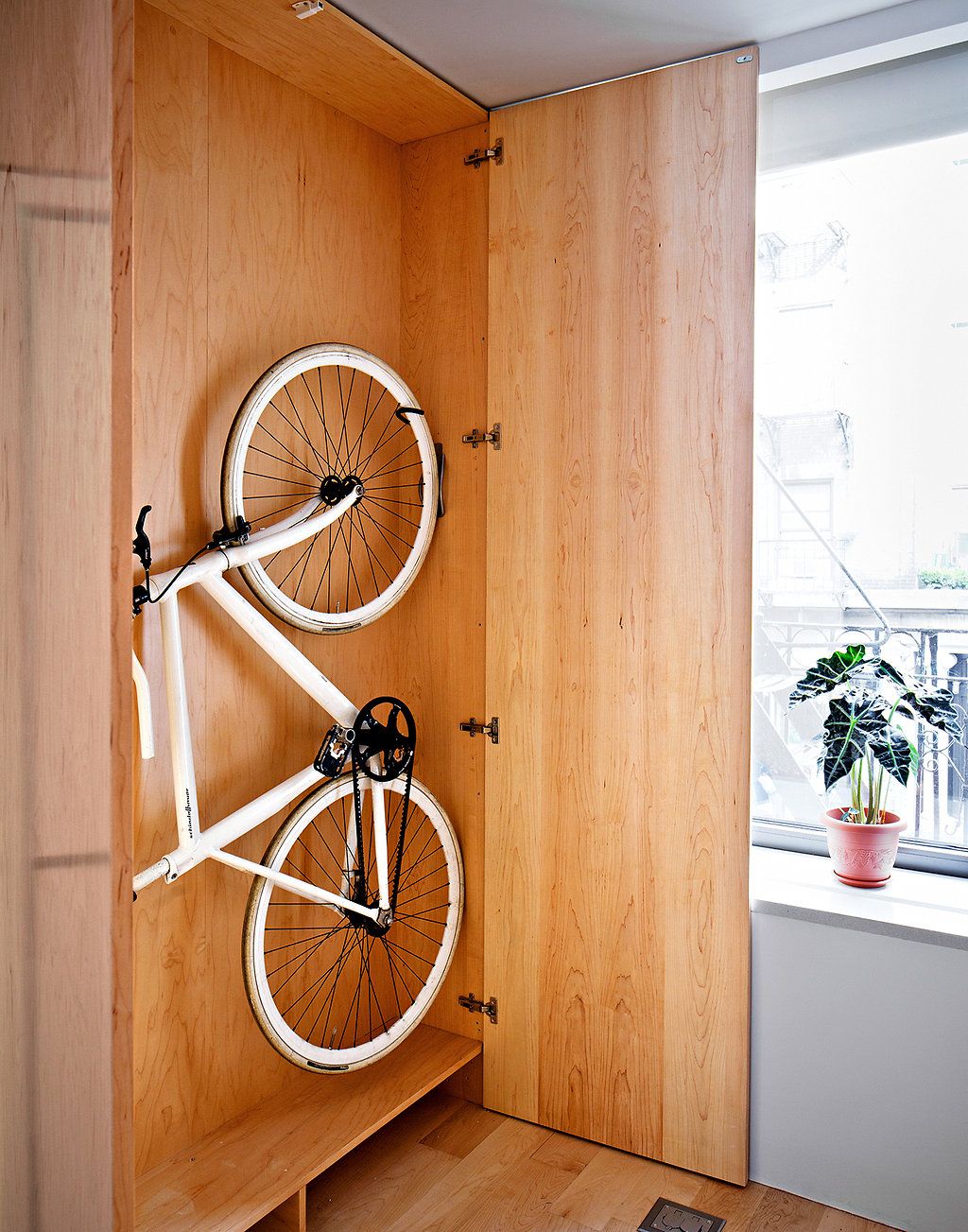 bike storage time