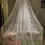 baby canopy with balls