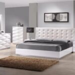 white furniture carriage bed