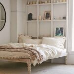 chambre blanche et beige