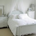 petite chambre blanche