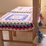 idées de housse de tabouret au crochet