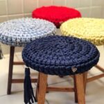 types d'idées de couverture de tabouret au crochet