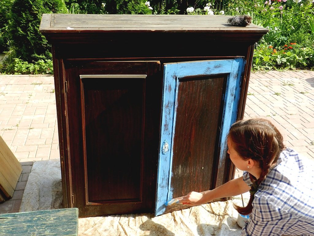 painting the kitchen