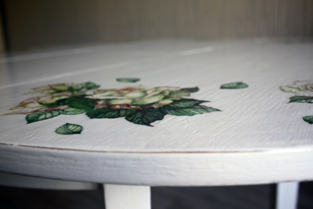 decoupage table