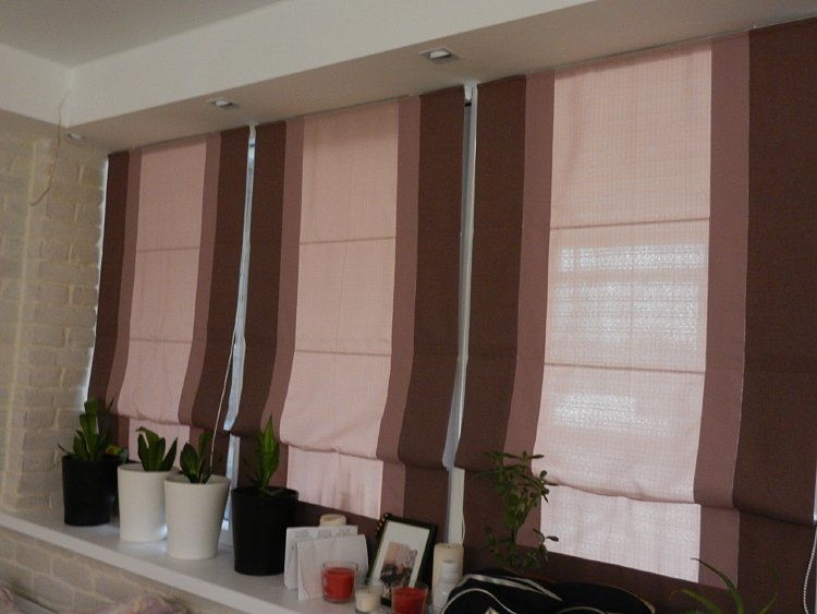 two-tone roman blinds