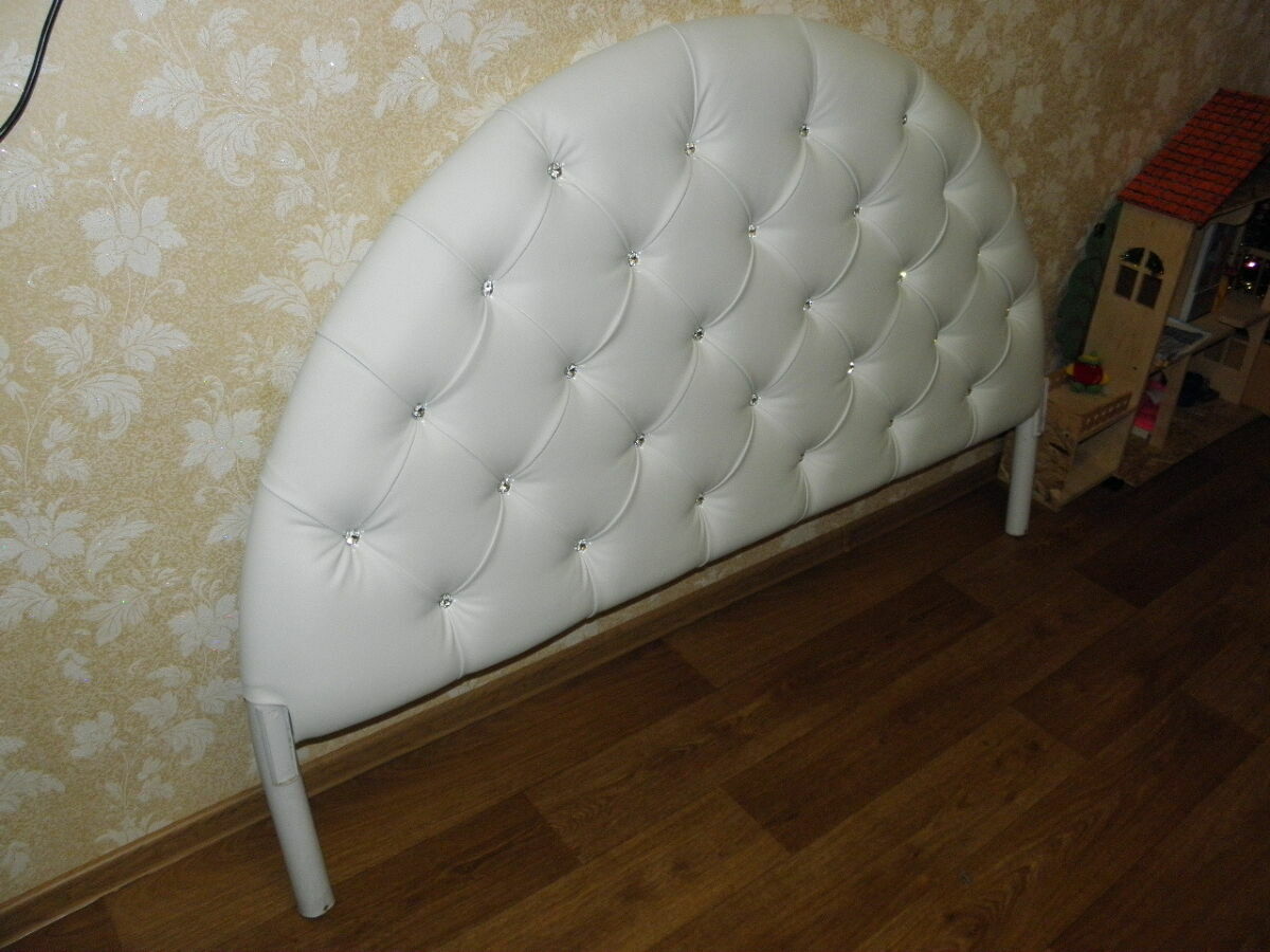 headboard upholstery