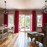 red curtains photo decor