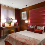 red curtains photo decoration