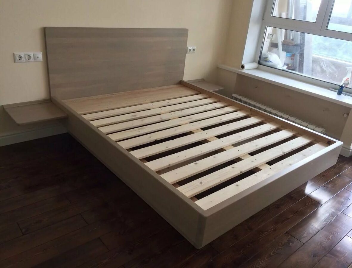 do-it-yourself bed made of chipboard