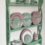 shelf provence in the kitchen green