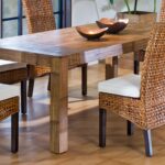 table et chaises en rotin