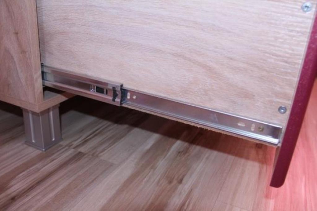 drawer mechanism