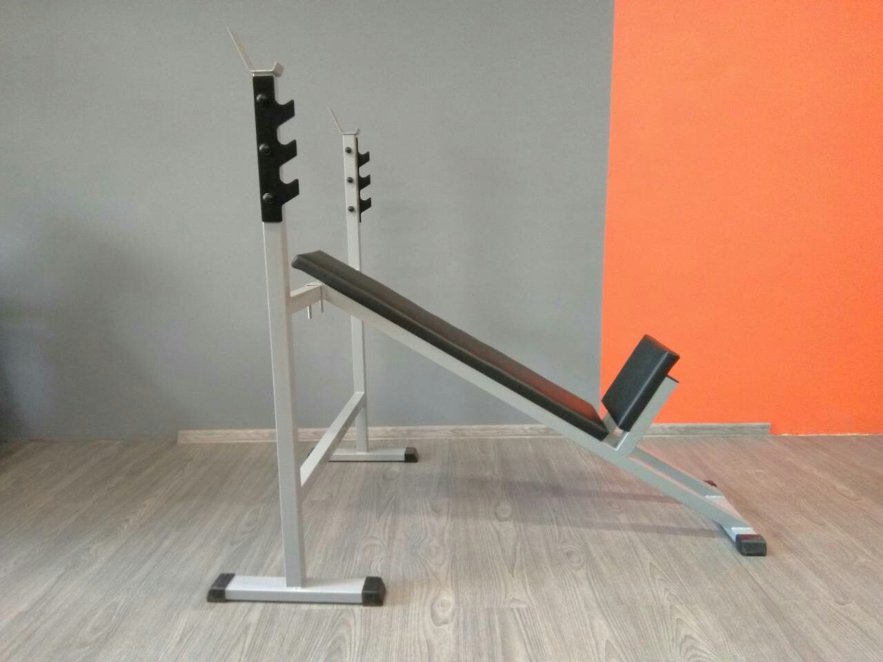 incline bench