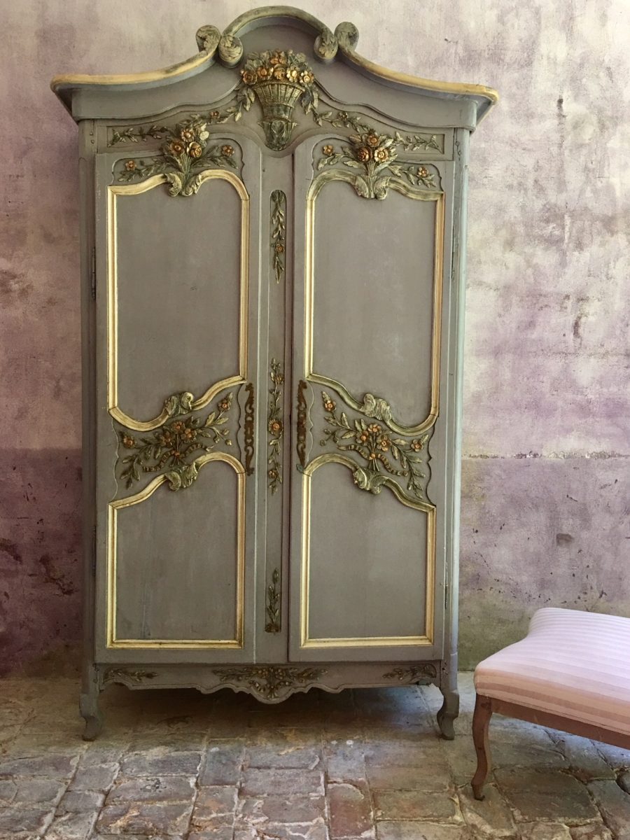 cabinet patina