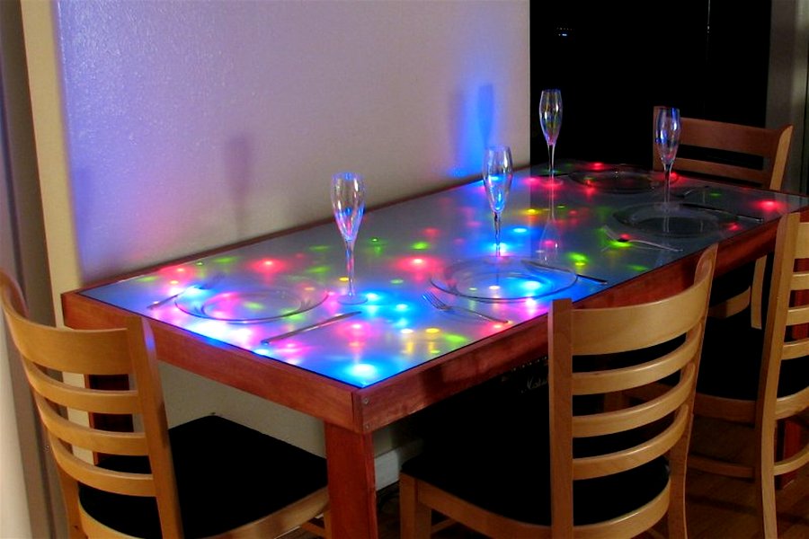 light table illumination