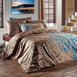 bedspread color chameleon