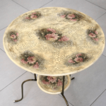 table with decoupage roses