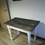 gray square table