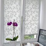 roller blinds with orchid