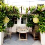 garden furniture decor